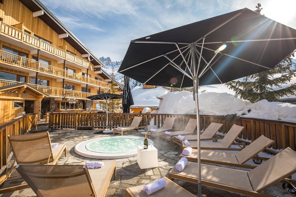 Madame Vacances Hotel & Spa Le Mottaret Méribel Buitenkant foto